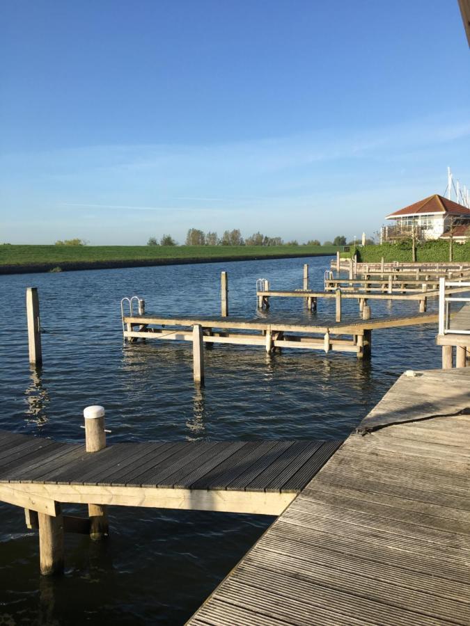 Friese Kust Villa Workum Exterior photo